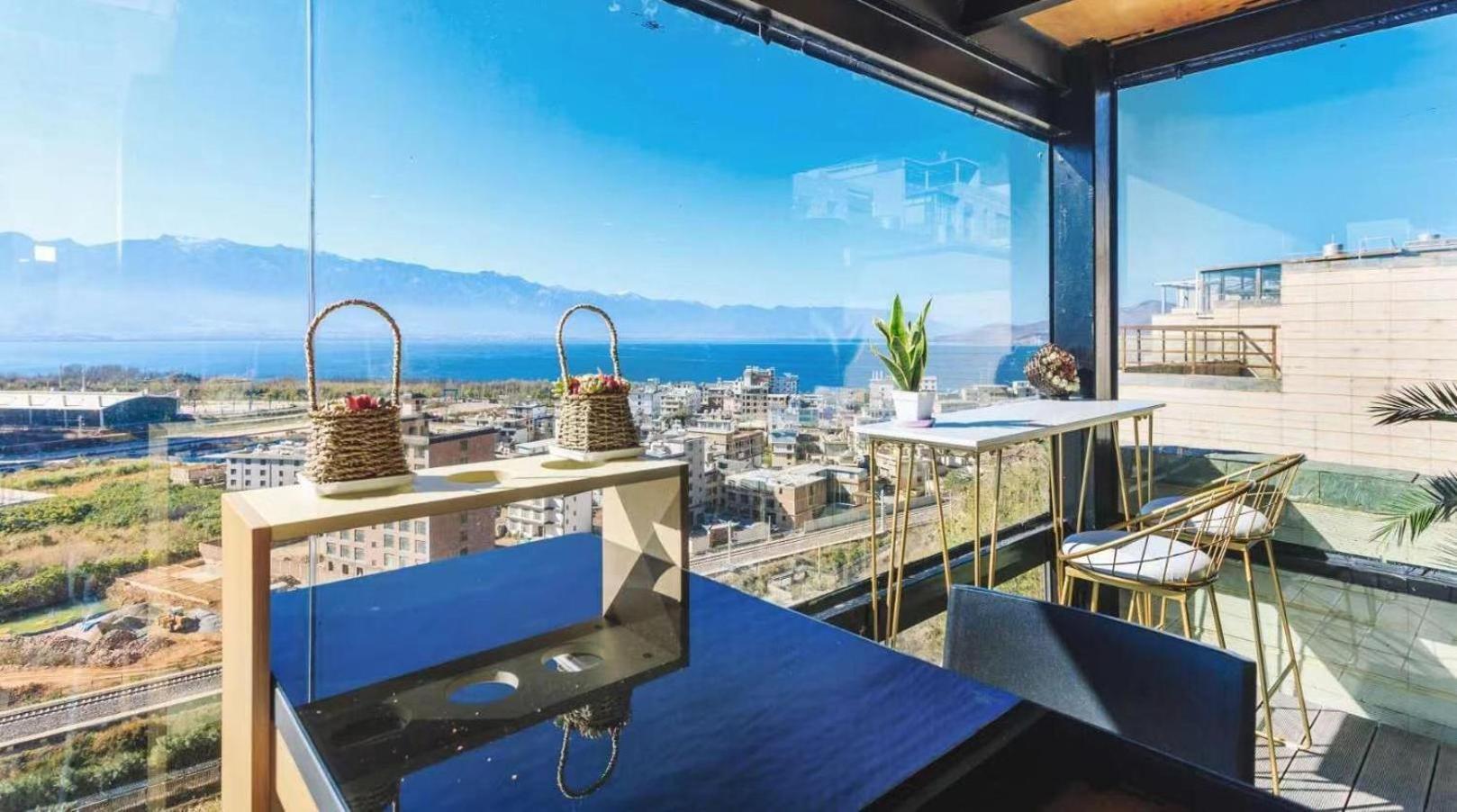 Dali Listening Sea View Villa大理听城海景别墅 Exteriér fotografie