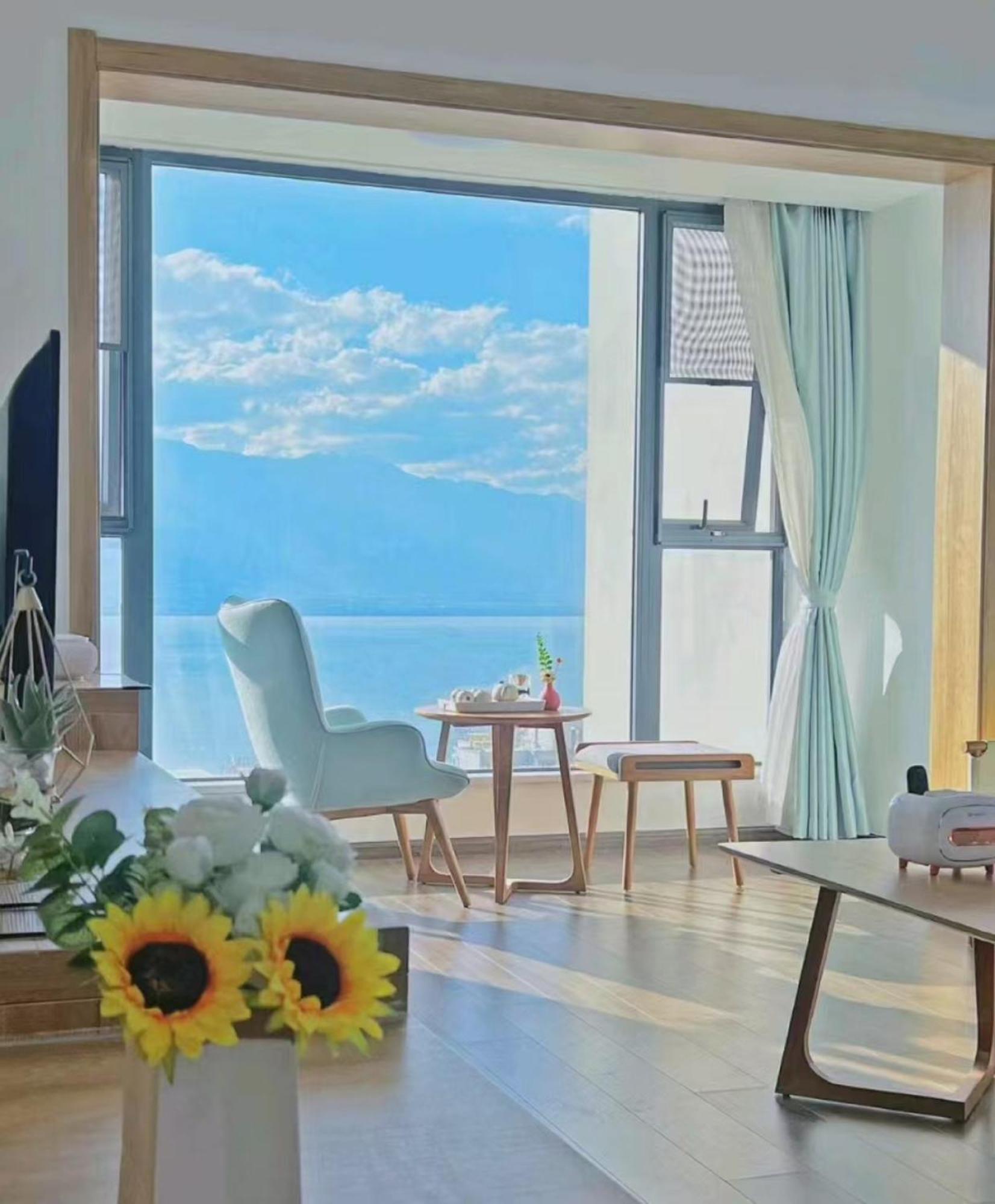 Dali Listening Sea View Villa大理听城海景别墅 Exteriér fotografie