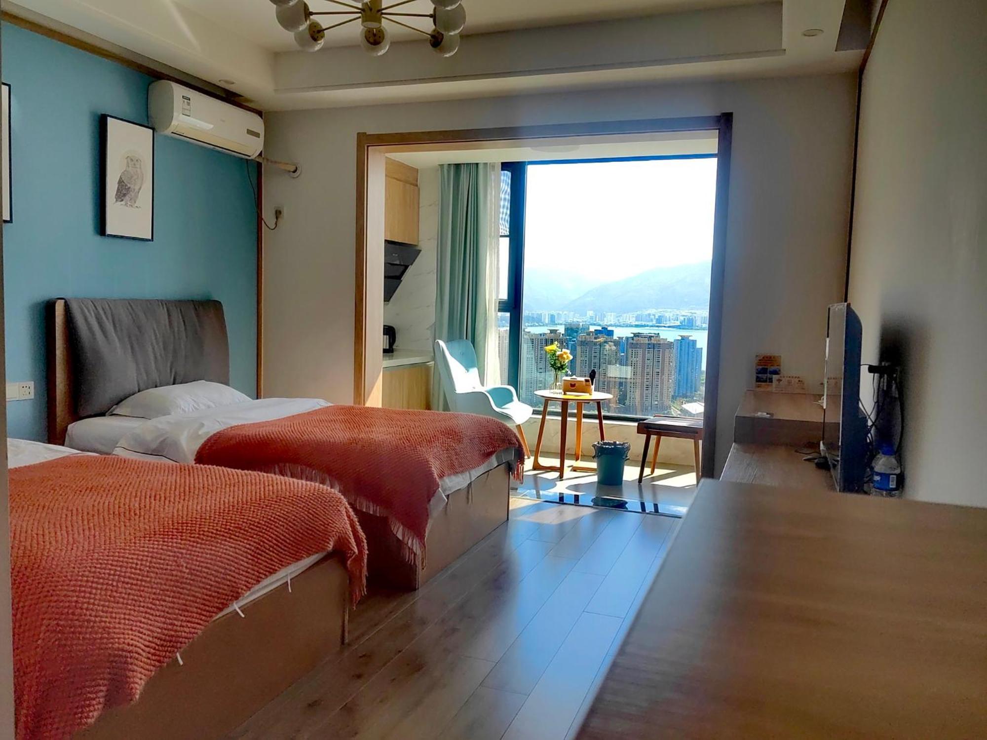 Dali Listening Sea View Villa大理听城海景别墅 Exteriér fotografie